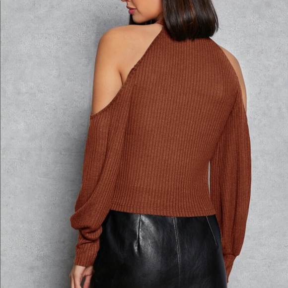 Boho sold shoulder ribbed knit dress burgundy - Picture 11 of 15